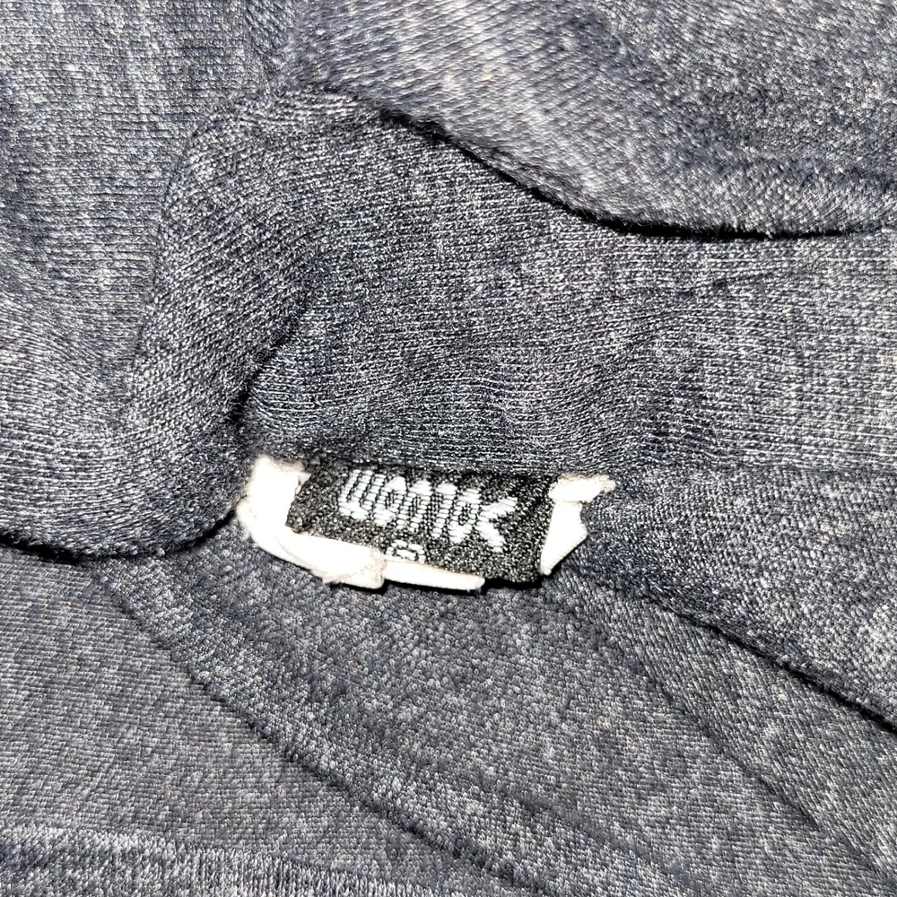 VOLCOM Razer Back Logo Tank - Picture 8 of 12